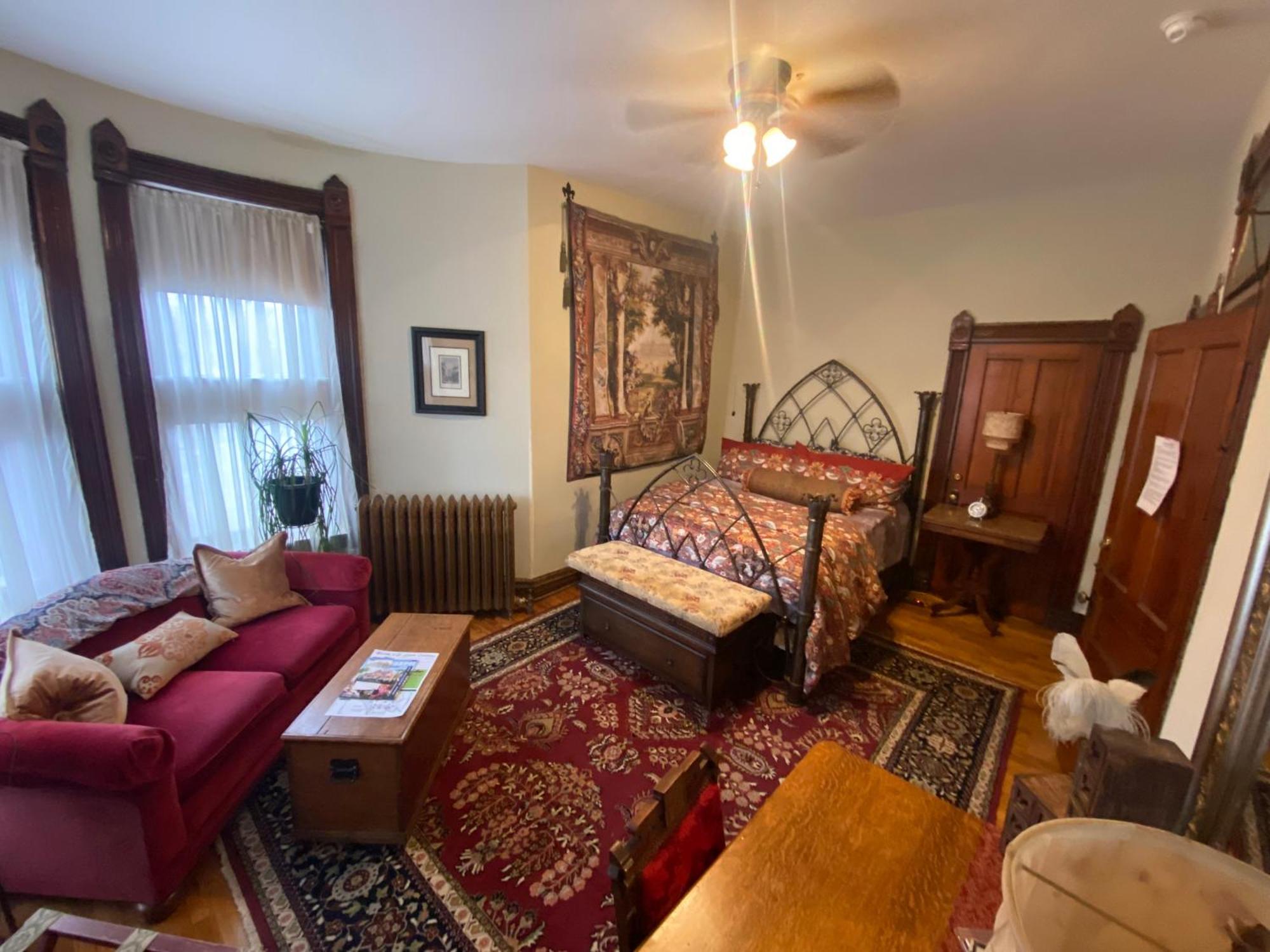 Vineyard Mansion B&B سان جوزيف الغرفة الصورة